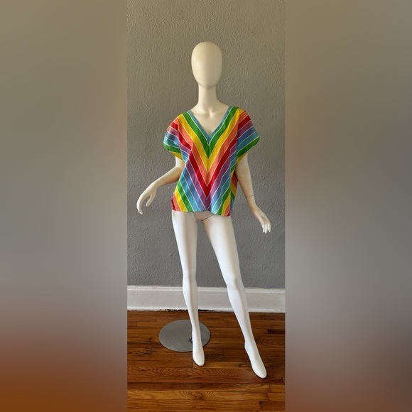 Vintage 70s 80s Rainbow Chevron Striped Top Blouse - Picture 6 of 13